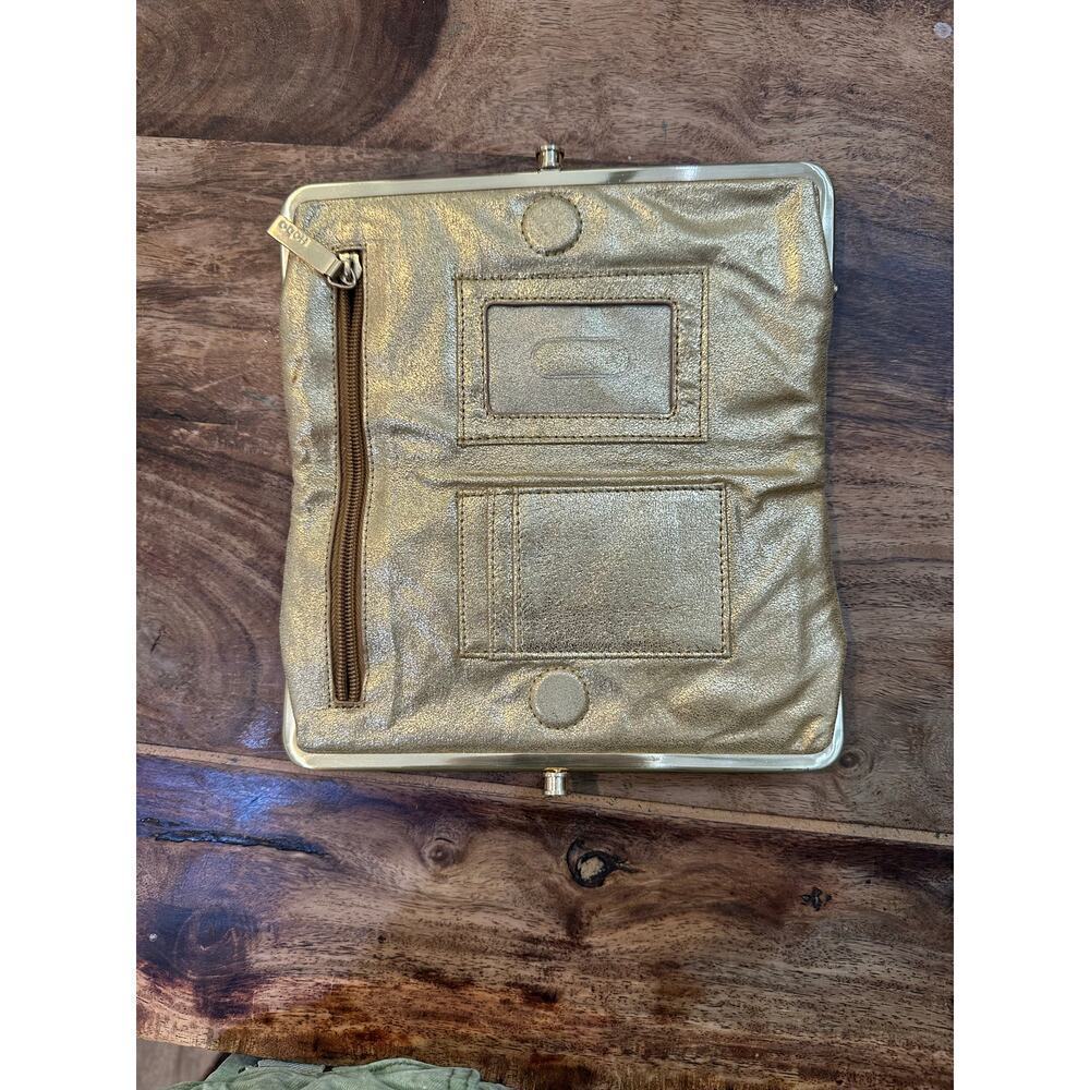 HOBO Women's Gold Lauren Clutch Wallet - Picture 3 of 8